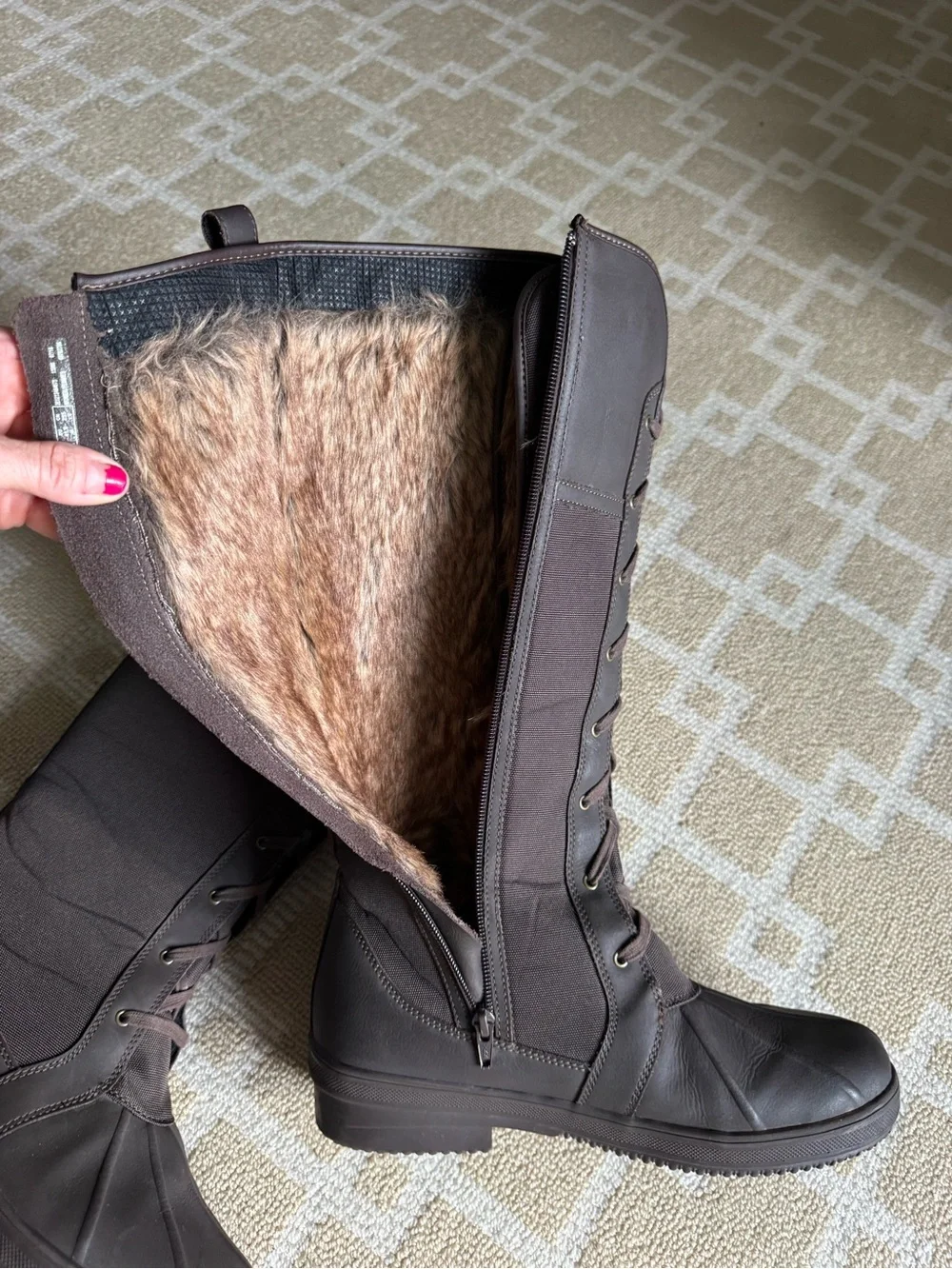 Clarks Carima Pluma Waterproof Tall Duck Boots Brown Faux Fur Women’s 10